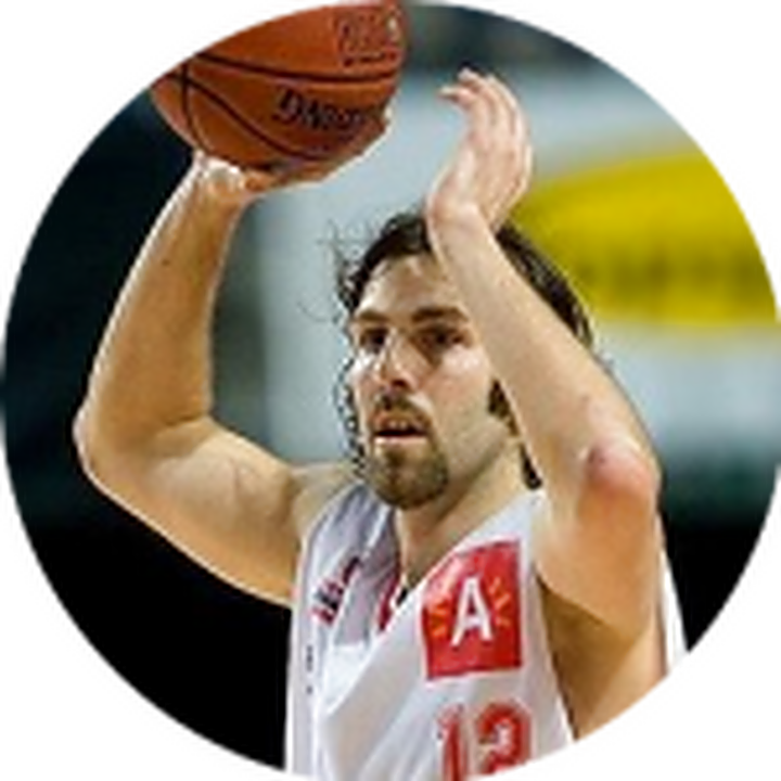 IAN HANAVAN